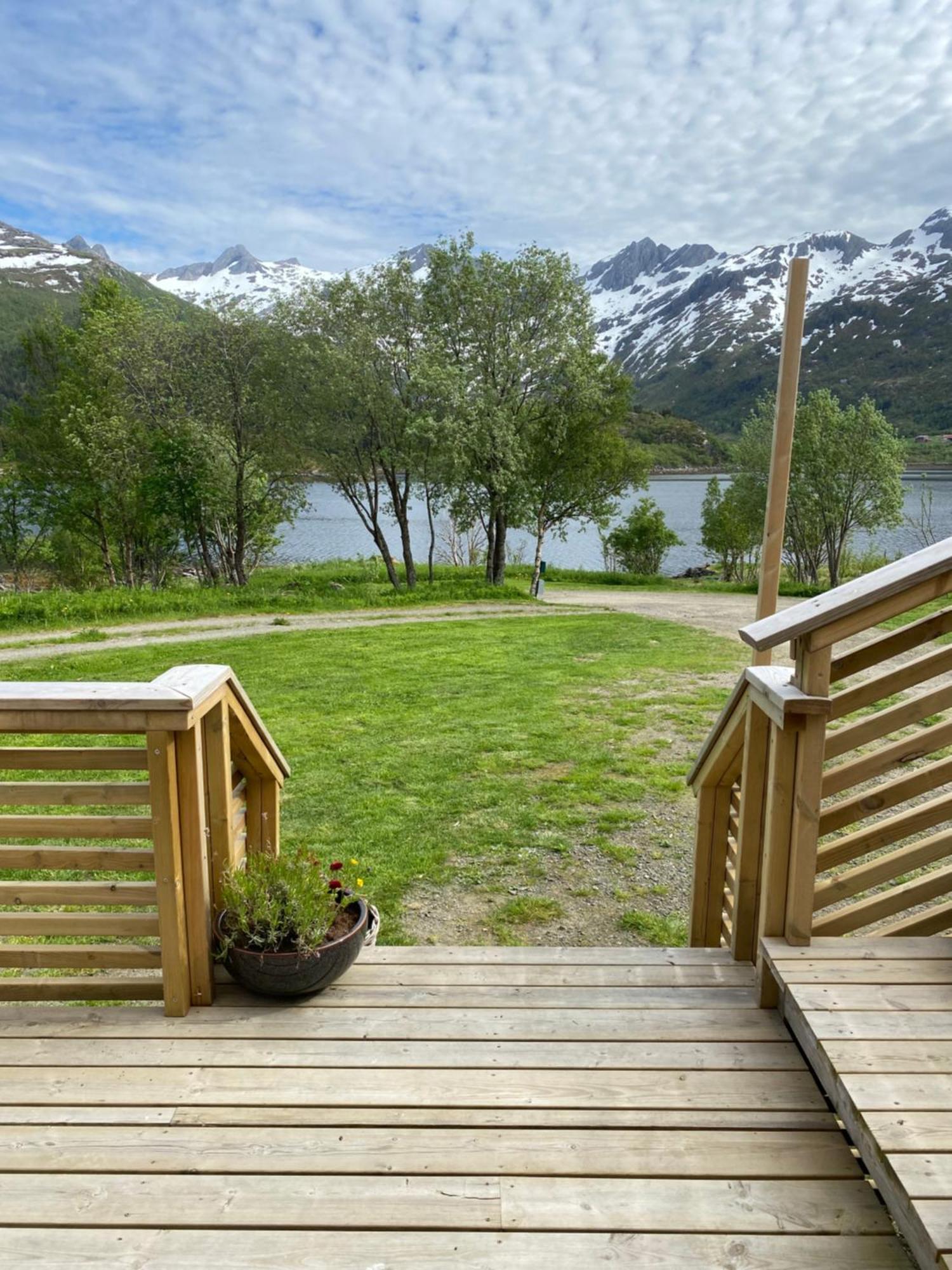 The Little Red Cabin Lofoten Urda Exterior foto